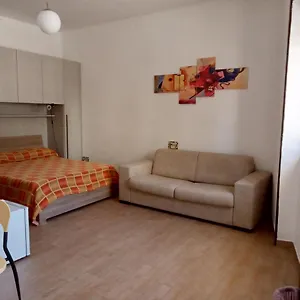 Pinna Gialla Bed & Breakfast Furnari